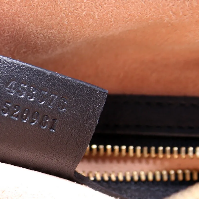 453573 Guccissma Boston Black