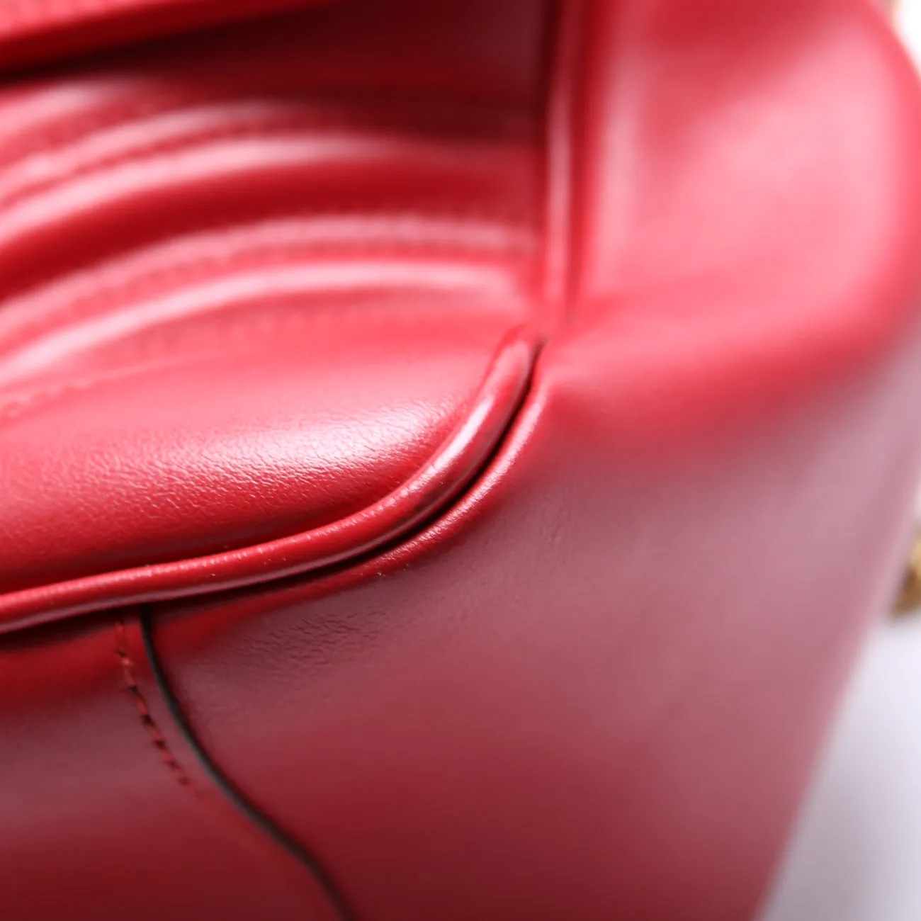 498110 GG Marmont Small Top Handle Red