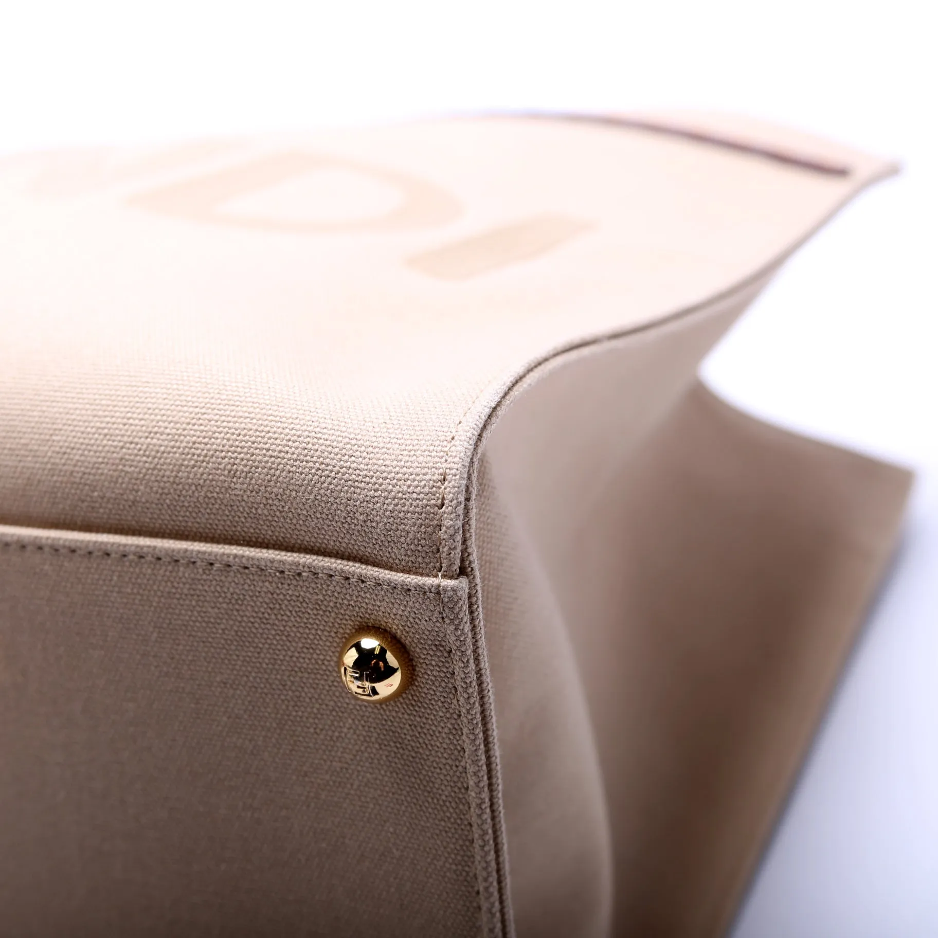 8BH386 Sunshine Shopper Medium Canvas Tan
