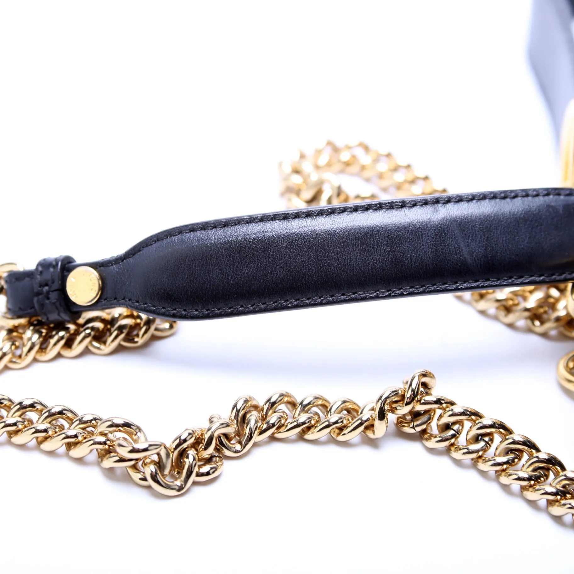 8BT284 Kan I Medium Shoulder Bag Vitello F Is Fendi Black