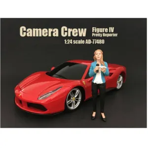 American Diorama Figure IV - Camera Crew "Pretty Reporter" For 1:24 Scale Models