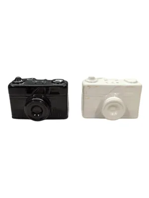 Camera salt and pepper shakers