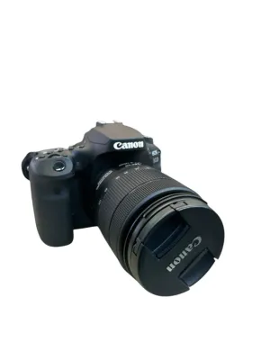 Canon 90D DSLR Camera  18-135mm