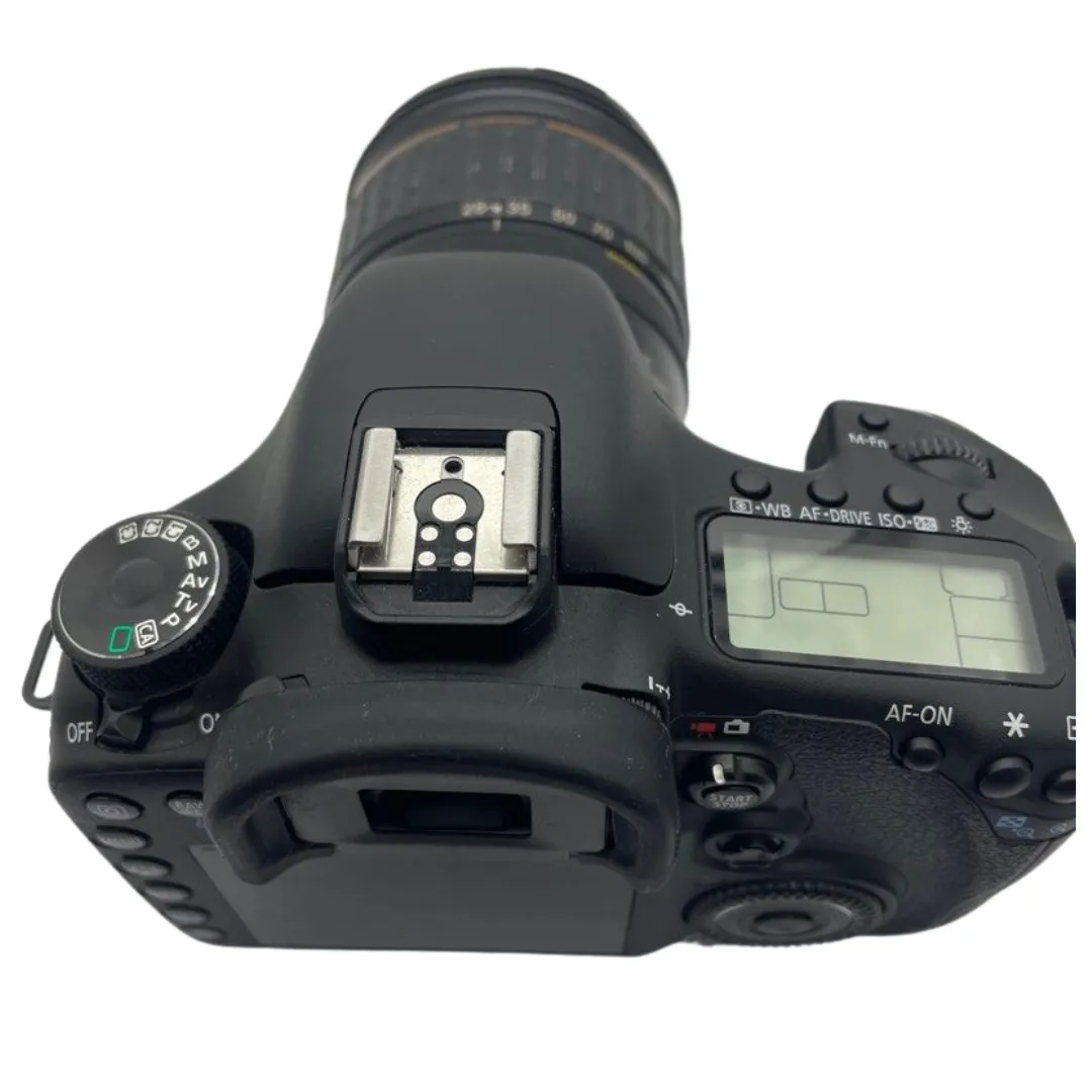 Canon EOS 7D DSLR Camera with 28-135 f/3:5-5.6 USM Lens