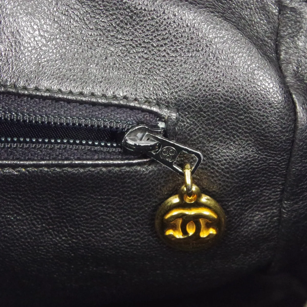 CHANEL 1993-1996 Camera Bag Medium Black Caviar