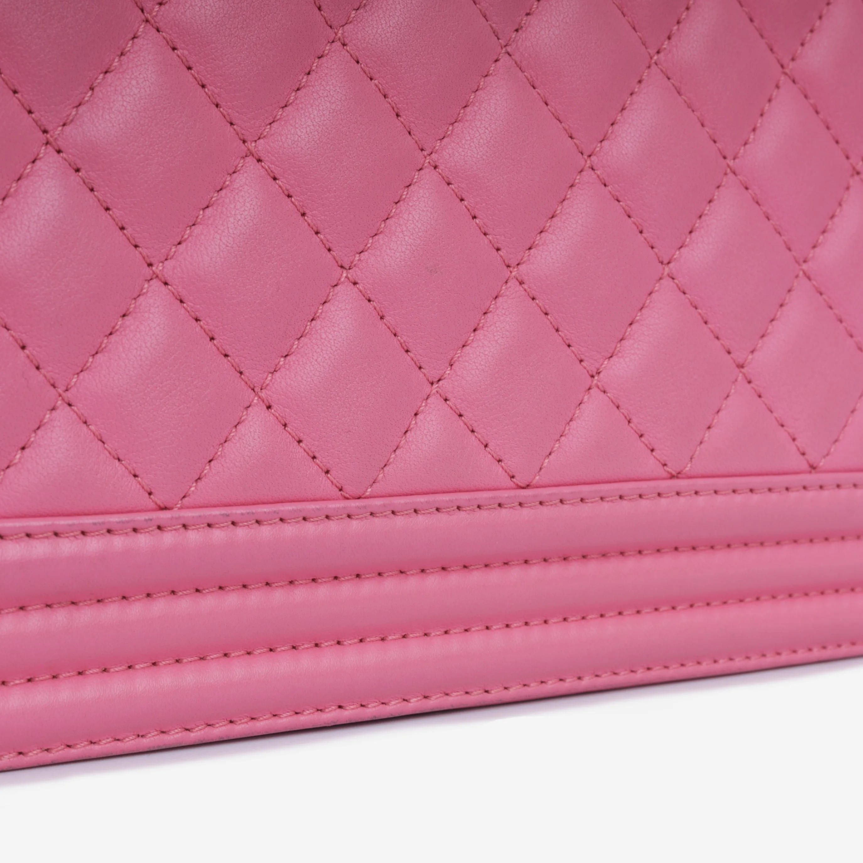 Chanel Boy Bag - Old Medium