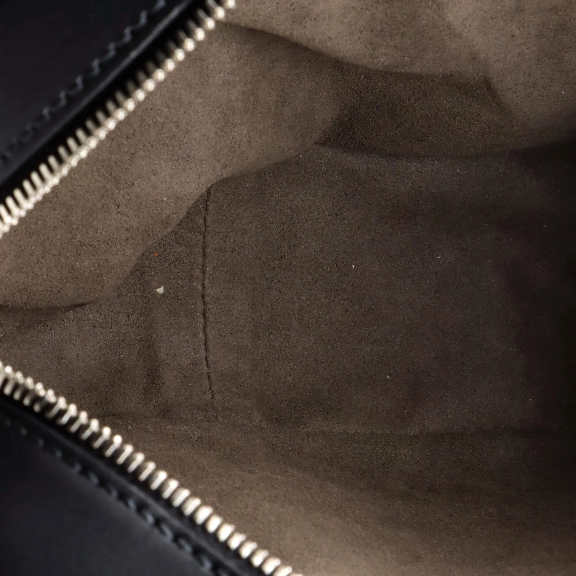 Gucci Camera Shoulder Bag Gg Coated