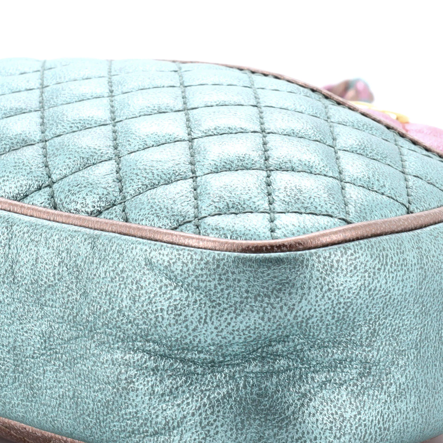 Gucci Trapuntata Camera Shoulder Bag