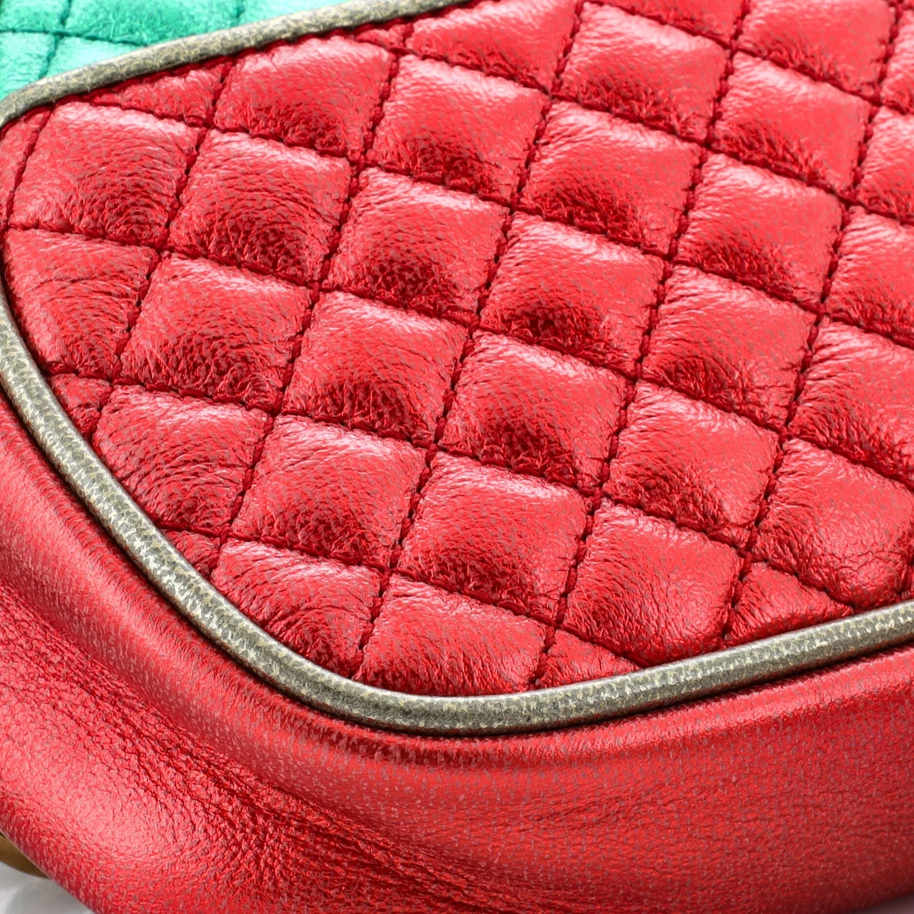 Gucci Trapuntata Camera Shoulder Bag