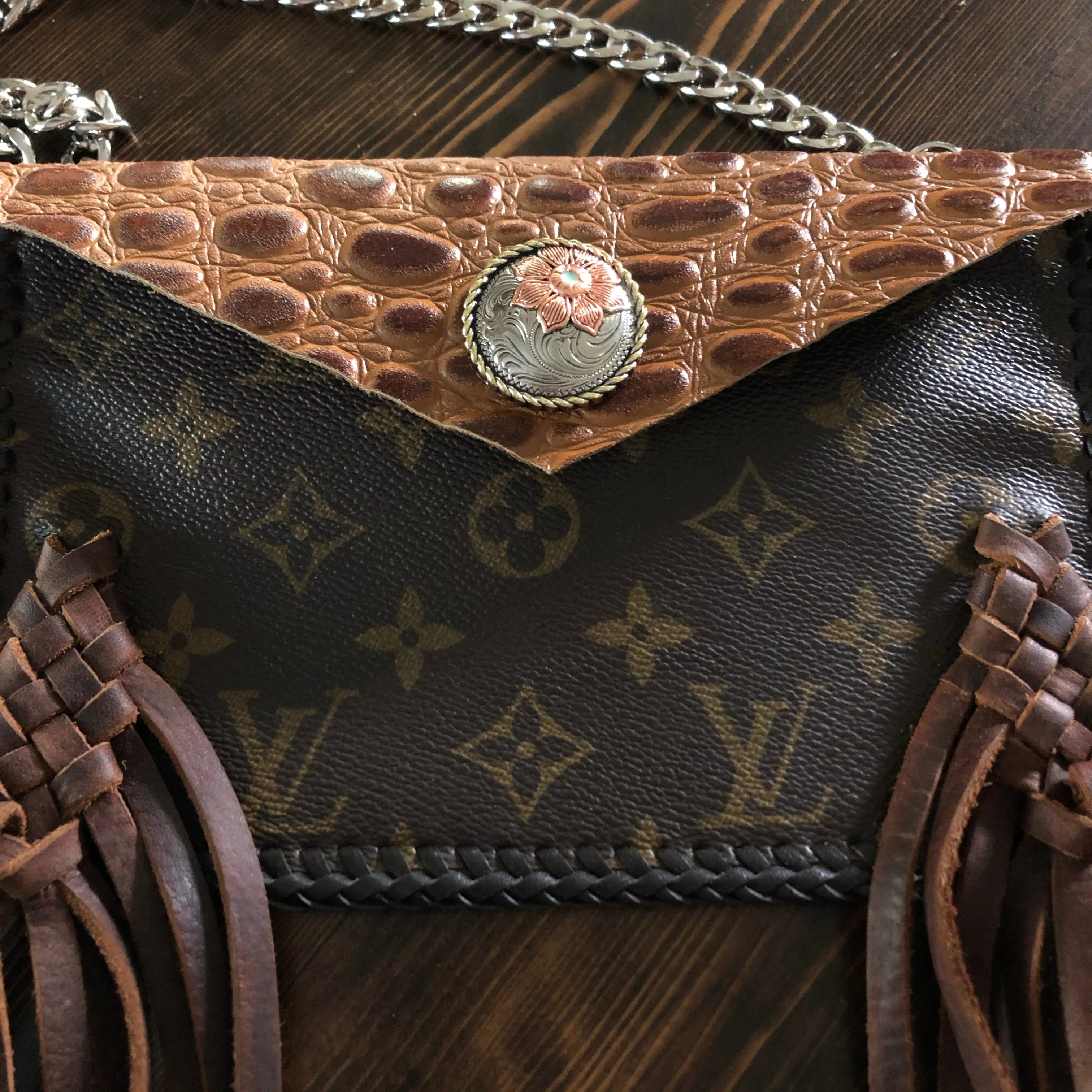 The Fringed Wren - Cognac Vintage Wristlet/Crossbody/Clutch Bag