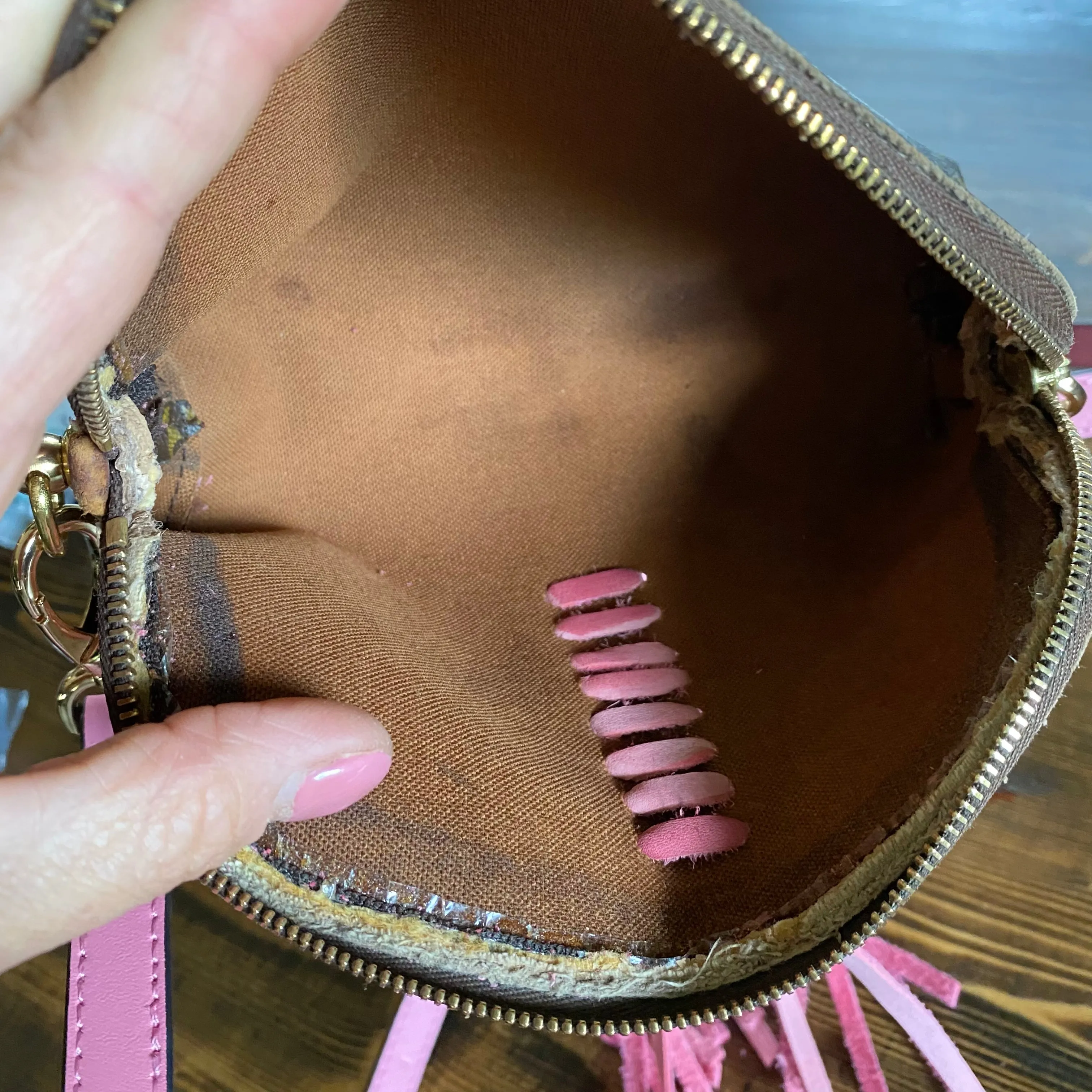 The Junco - Vintage Monogram in Pink Crossbody Bag