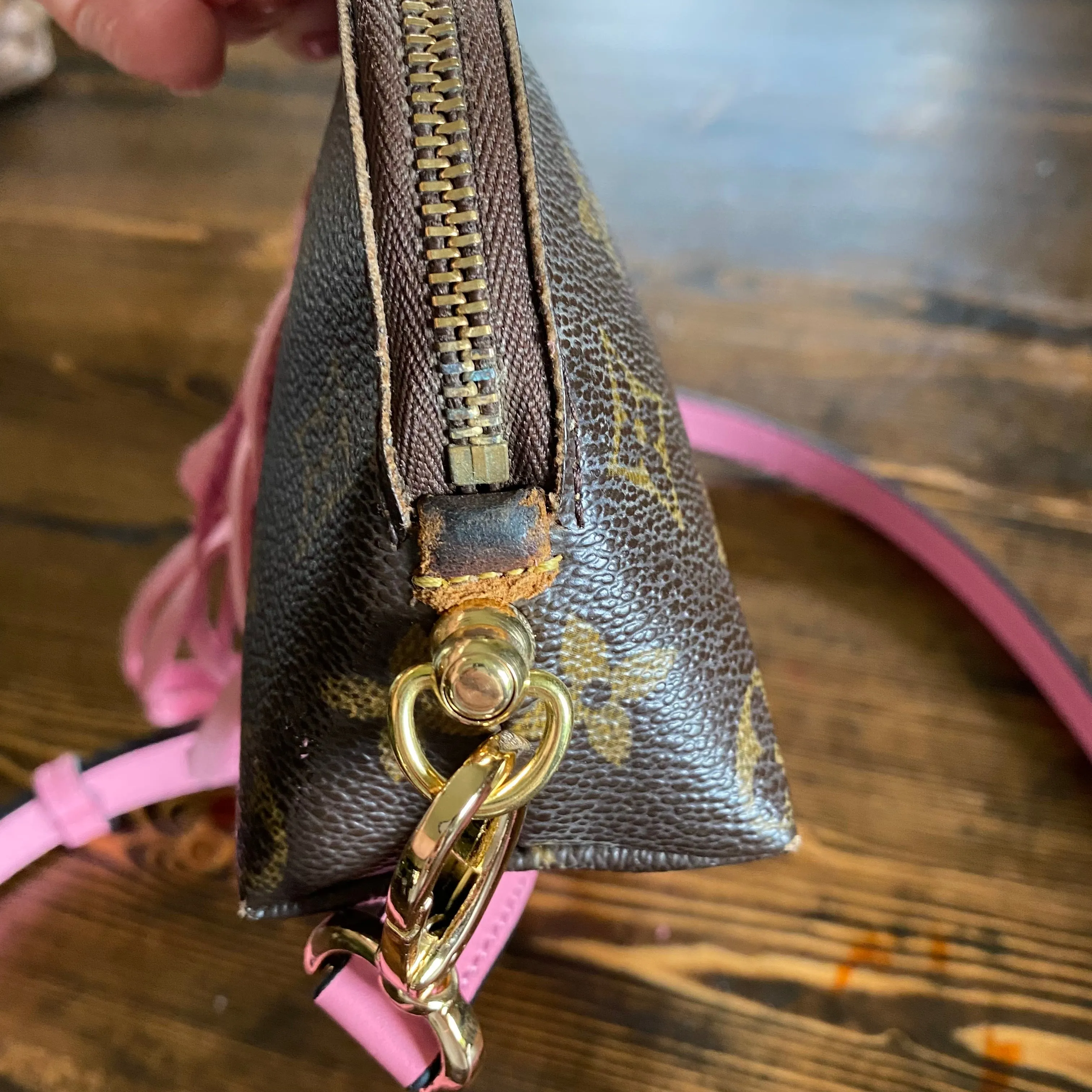 The Junco - Vintage Monogram in Pink Crossbody Bag